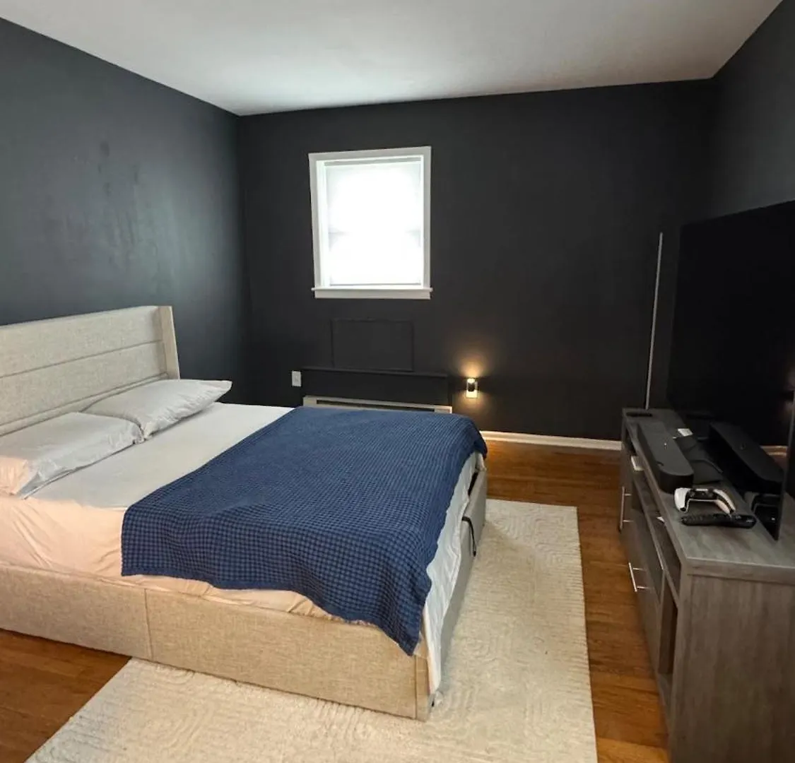 Near Metlife Stadium & Free Parking Clifton 0*,