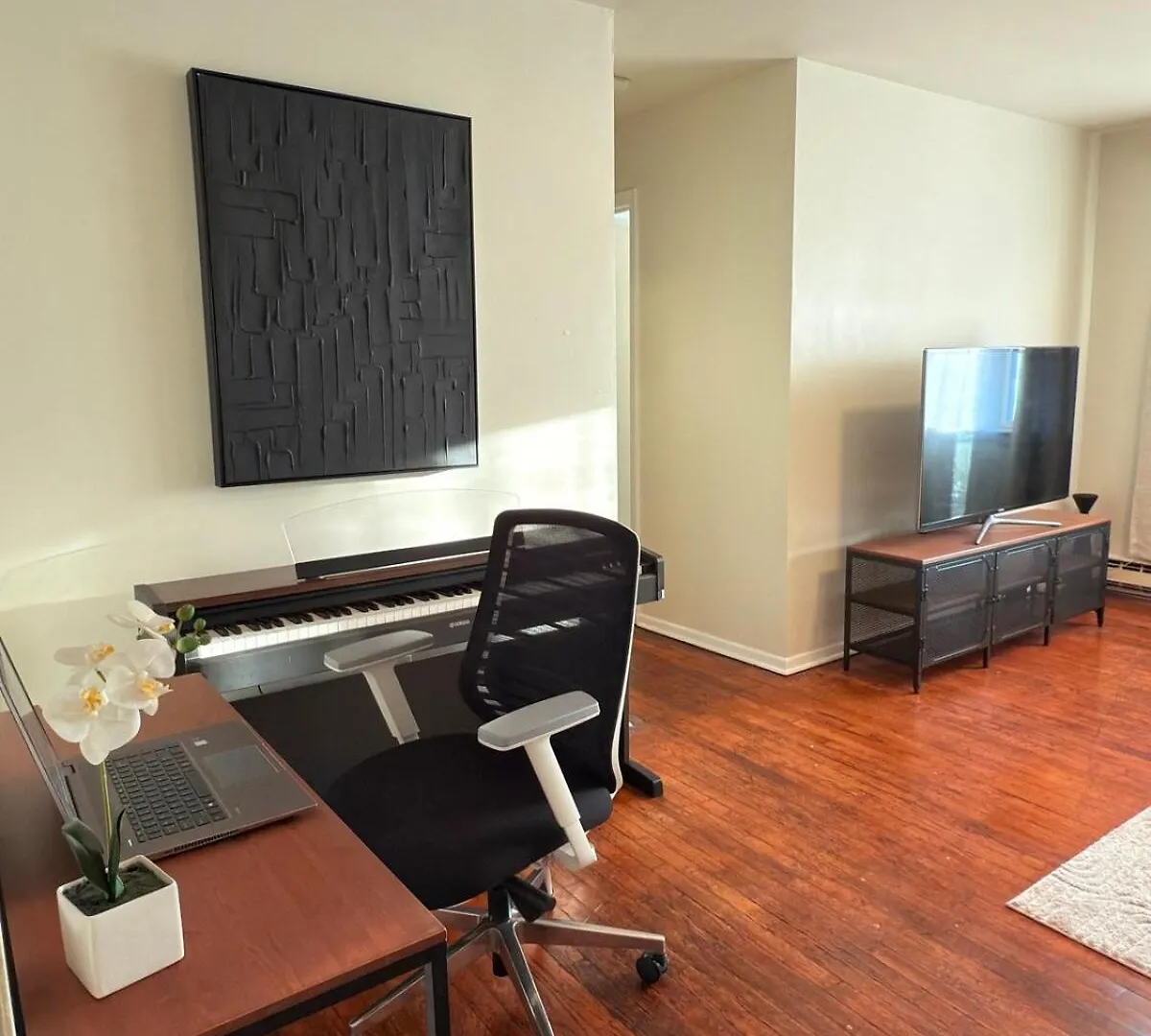 Near Metlife Stadium & Free Parking Clifton Apartment