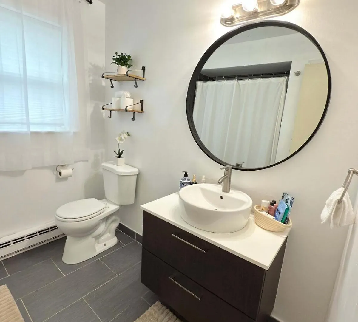 Apartment Near Metlife Stadium & Free Parking Clifton